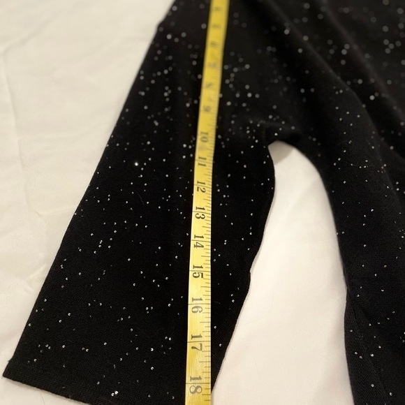 St John Black Sparkle Vneck Wool Sweater NEW WITHOUT TAGS. size L - Picture 8 of 12